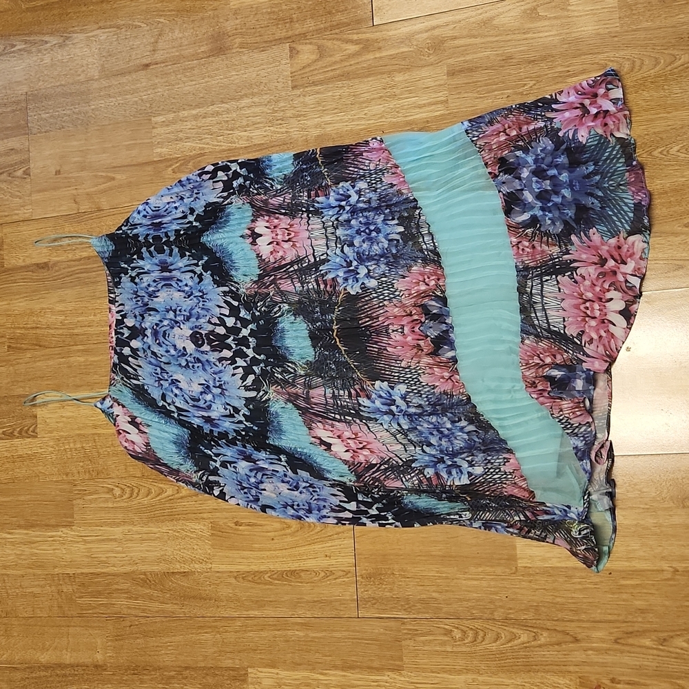 Three Floor pleated floral print dress sz 0